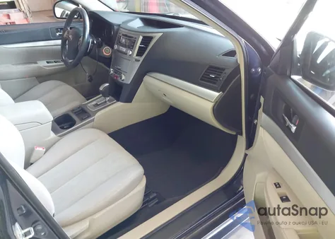 2013 Subaru Legacy 2.5I Premium из США, поврежденный, VIN 4S3BMBC61D3021355